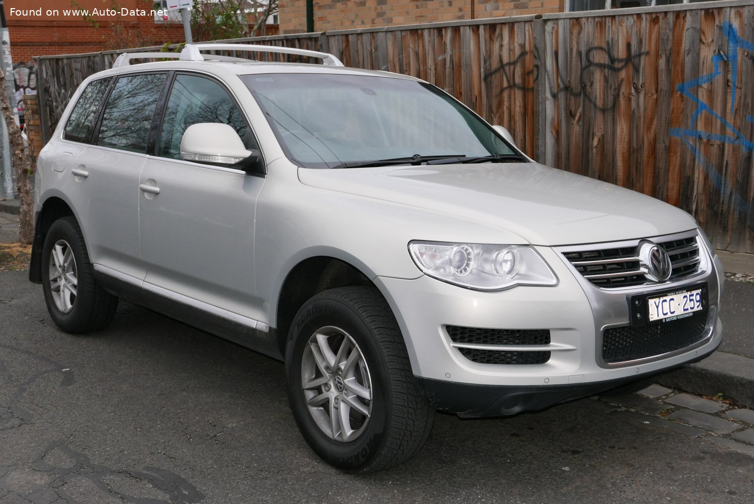 VOLKSWAGEN Touareg I